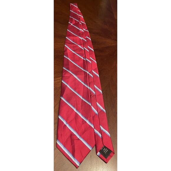 Jos. A. Bank Red Blue Hand Made Repp 100% Silk Men’s Neck Tie Made In China - Picture 3 of 9